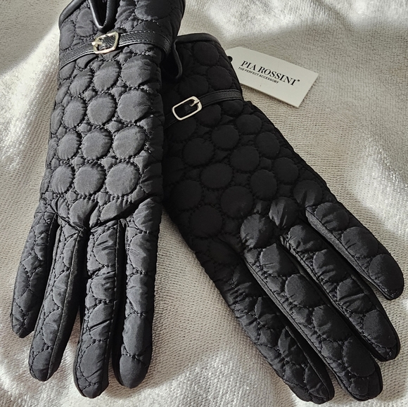 ROSSINI GLOVES STAY WARM AND COMFY FAX FUR INSIDE BRAND NEW🥰 - Picture 3 of 4